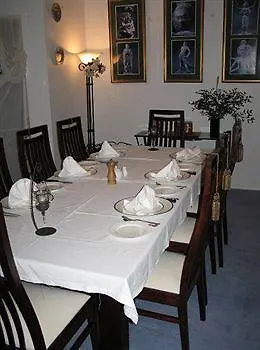 Ninderry Manor Luxury Retreat Bed & Breakfast Sunshine Coast